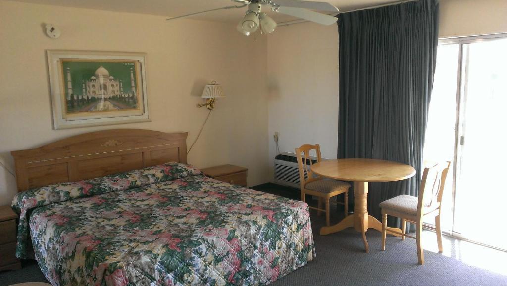 Royal Motor Inn Yuma Quarto foto
